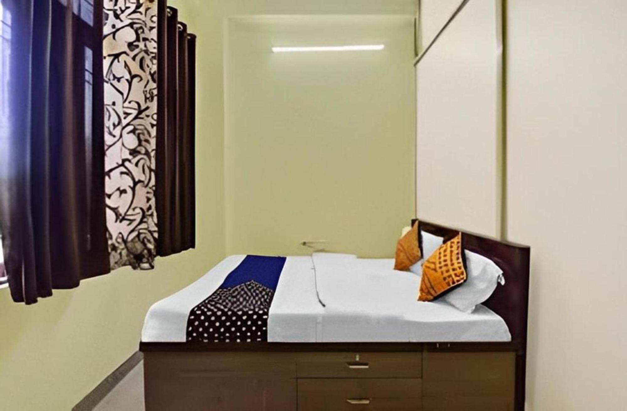 Dev Hotel Mansarovar Jaipur Buitenkant foto